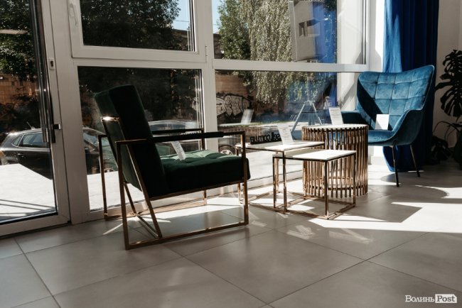 У Луцьку відкрили меблевий шоурум BESELL*