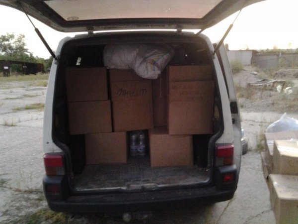 Волинські волонтери відвезли допомогу в зону АТО та поспілкувались з Ярошем. ФОТО