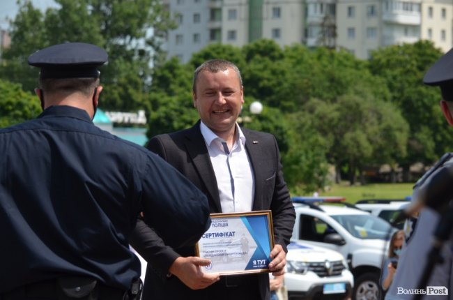 Волинські «шерифи» отримали 25 службових позашляховиків. ФОТО