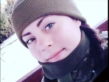 На Сході під час обстрілу загинула 21-річна  військова