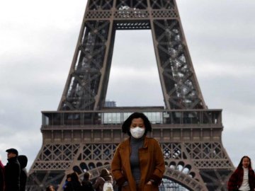 Через COVID-19 у Франції ввели комендантську годину