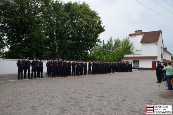 Луцькі правоохоронці відзначають півроку роботи. ФОТО