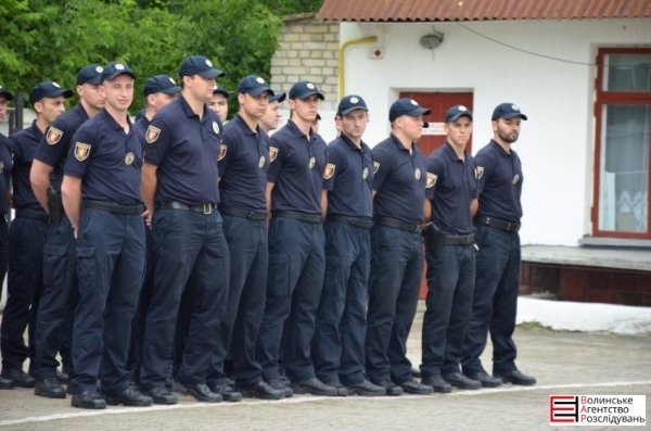 Луцькі правоохоронці відзначають півроку роботи. ФОТО