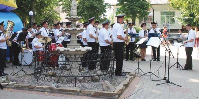 Військовий оркестр волинської бригади об'їздив з концертами 5 міст області. ФОТО