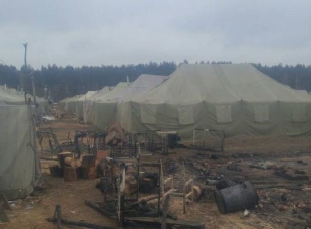 На Чернігівщині горіло наметове містечко військової частини