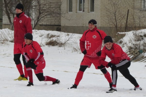 «Волинь» і сніг. ФОТО