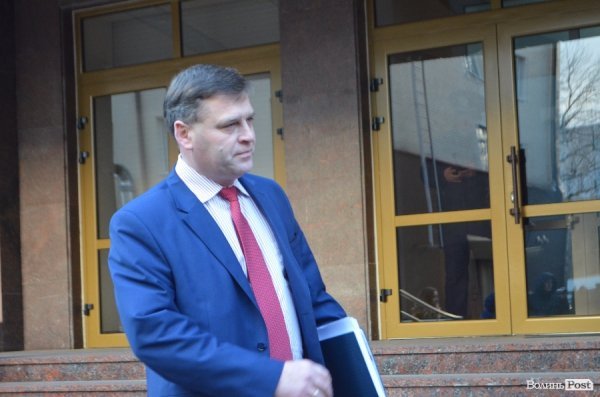 У Луцьку активісти висловили вимоги щодо кадрових призначень в оновлену поліцію. ФОТО. ВІДЕО. ДОКУМЕНТ