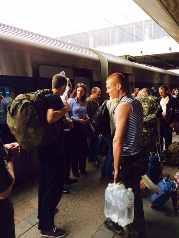 Поранений під Волновахою військовий і досі в комі