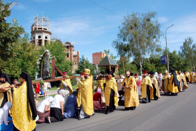 У Луцьку відбувся Хресний хід. ФОТО