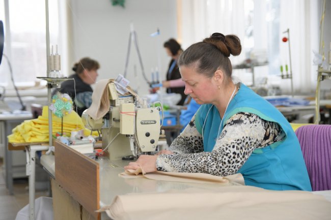 Підприємство на Рівненщині шиє одяг для бренду «Zara». ФОТО