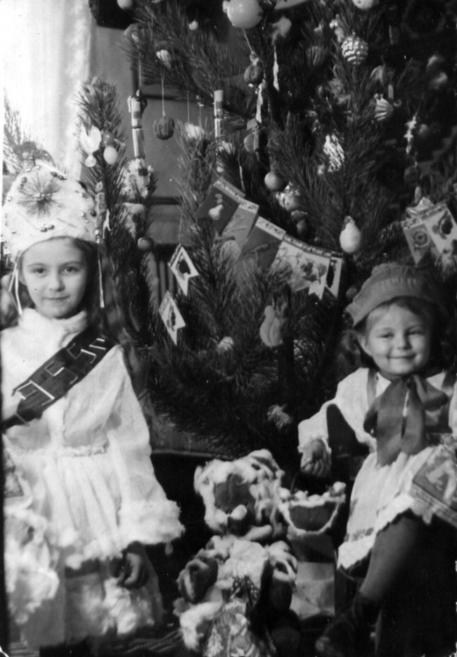 Новорічна ялинка, Рівне, 1950-ті роки