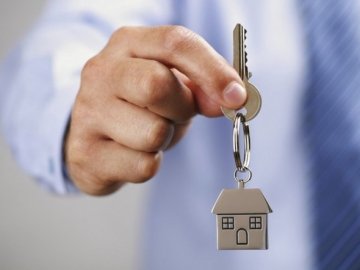 Лучанин отримав трикімнатну квартиру після 23 років очікувань