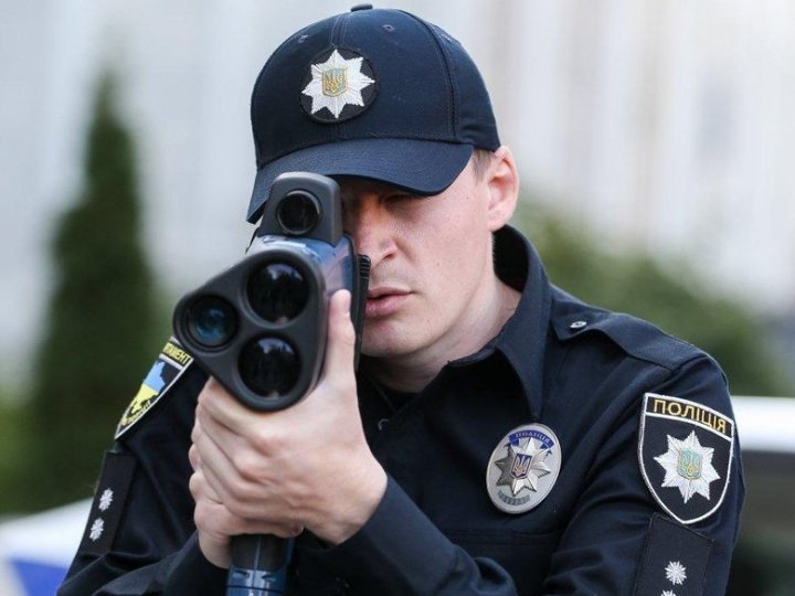 На Волині понад 3000 водіїв перевищили швидкість руху у квітні