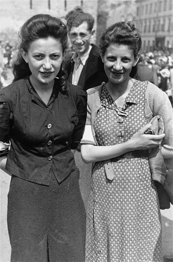 Життя у Варшавському гетто влітку 41-го. ФОТО