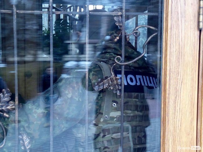 У волинських лісівників тривають обшуки