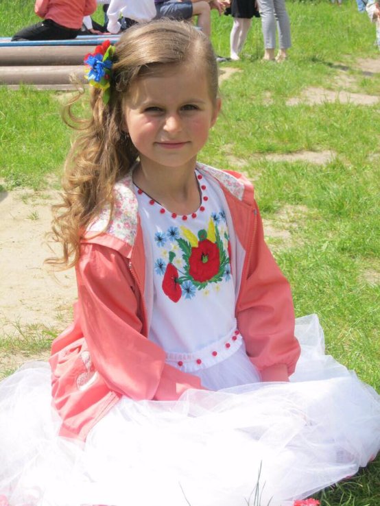 Благають про допомогу маленькій помираючій волинянці