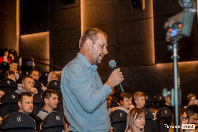 Лекція Олени Палагути зібрала аншлаг у луцькому «Промені»