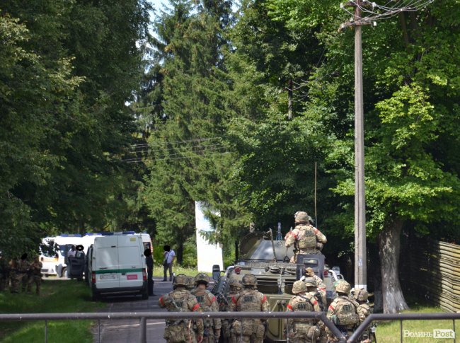 Знищення диверсійної групи та заручники: у Луцьку завершились навчання силовиків