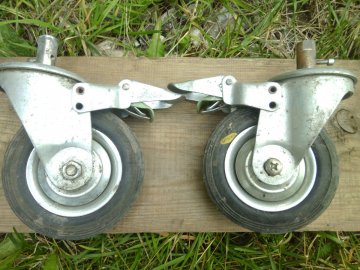 Де придбати якісні колеса для тачок та візків?*