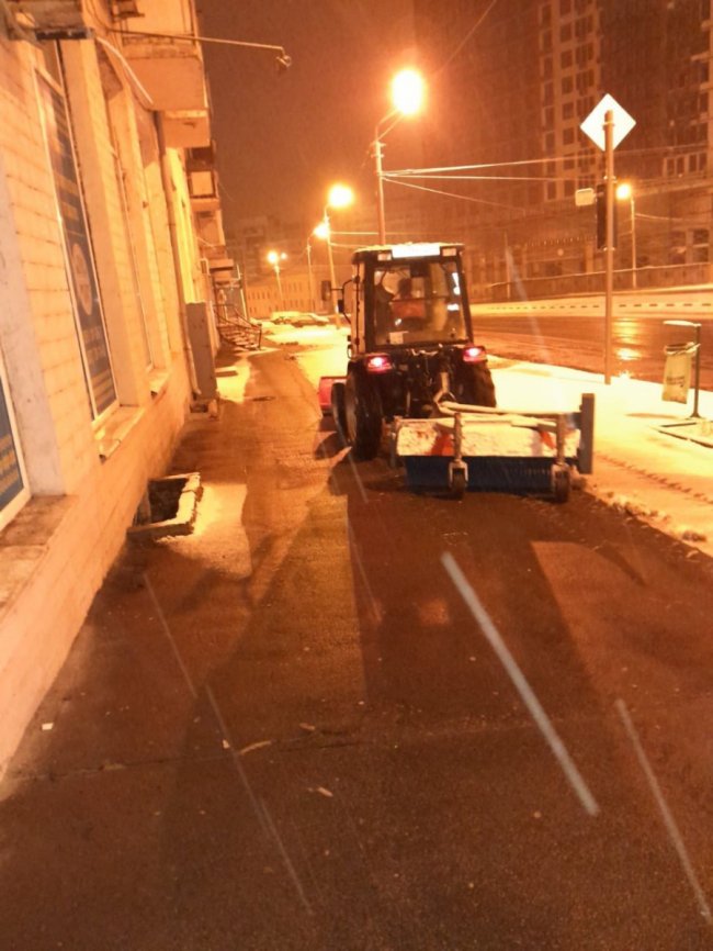 Засніжило знову в українських містах: де саме