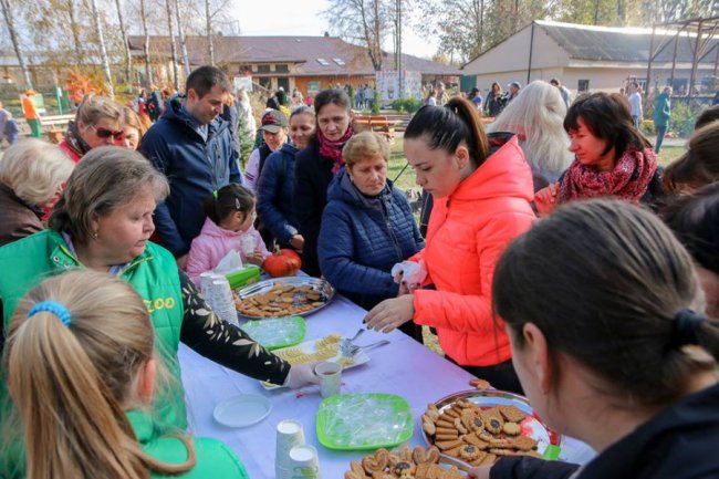 У Луцькому зоопарку відгуляли свято гарбуза: як це було. ФОТО