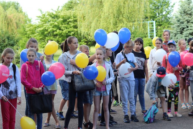 У Луцьку привітали дітей зі святом