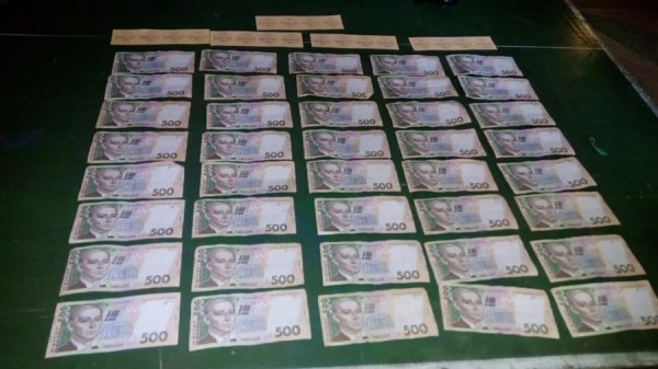 Волинські правоохоронці затримали на хабарі майора УСБУ. ФОТО