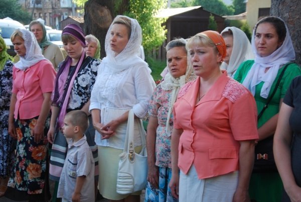 Як у луцькому храмі святкували Трійцю. ФОТО