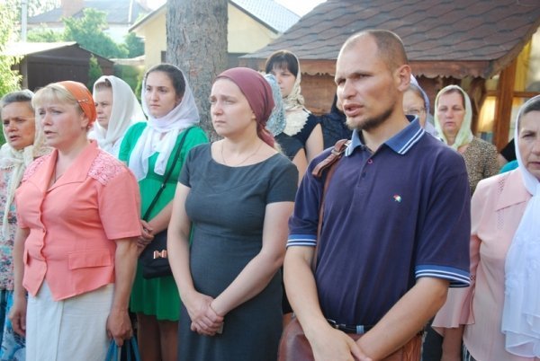 Як у луцькому храмі святкували Трійцю. ФОТО