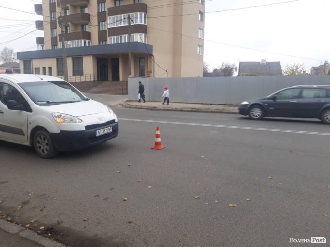 У Луцьку легковик збив жінку. ФОТО