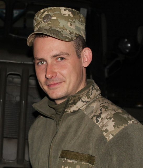 Показали, хто рятує бойову техніку волинської бригади