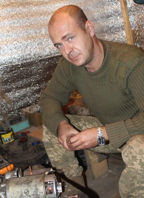 Показали, хто рятує бойову техніку волинської бригади