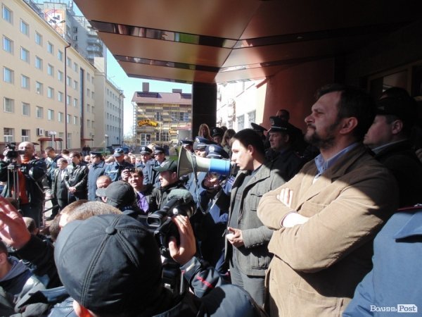 У Луцьку пікетували міліцію. ФОТО