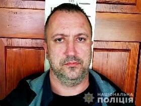 За беззаконня зі зброєю розшукують узбекистанця з Луцька 