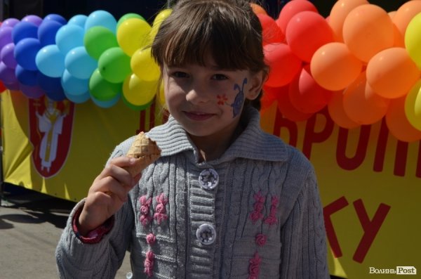 У Луцьку розпочалося ювілейне свято морозива від компанії «Рудь». ФОТО*