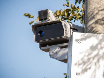 У селі під Луцьком встановили камеру, що фіксуватиме порушення ПДР