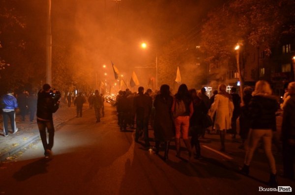 У Луцьку відбулася смолоскипна хода на честь річниці УПА. ФОТО. ВІДЕО