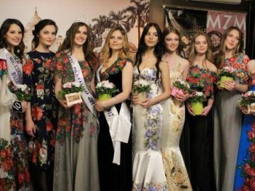 «Несамовите видовище»: в мережі висміяли конкурс краси в Луцьку