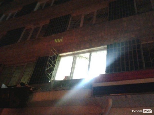 Ніч протесту у Луцьку. ФОТО. ВІДЕО