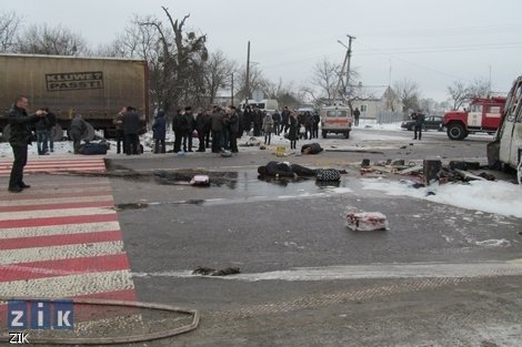 У страшній аварії на Львівщині загинуло 5 людей. ФОТО. ВІДЕО