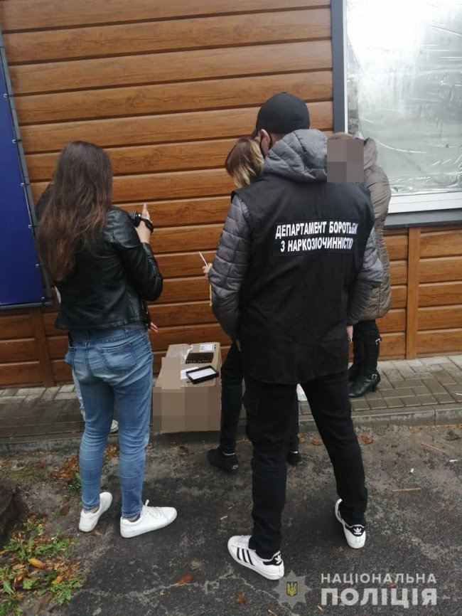 Викрили 28-річну лучанку, яка збувала наркотики на території всієї Волині. ФОТО