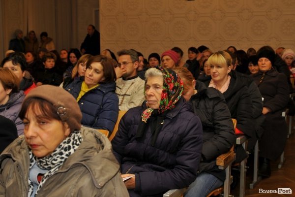 Нові дороги та чисті парки: Петро Нестерук відзвітував за рік роботи