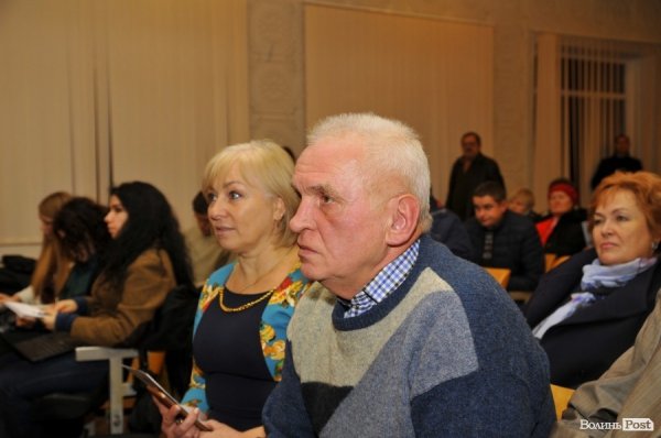 Нові дороги та чисті парки: Петро Нестерук відзвітував за рік роботи