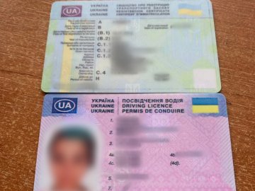 На Волині затримали водійку з підробленимии документами