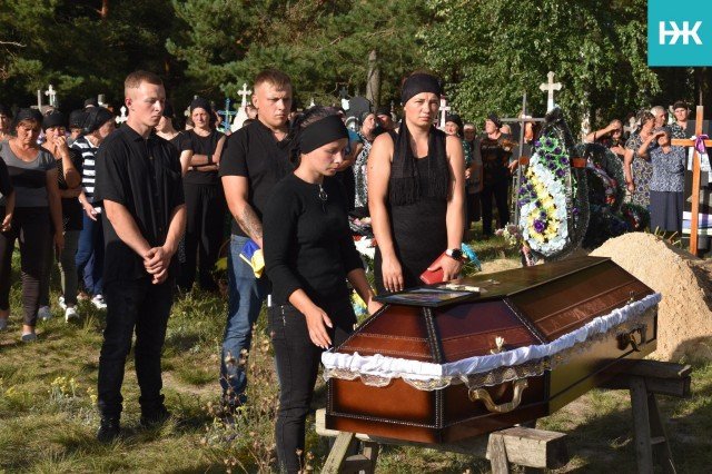 На Любешівщині провели в останню дорогу загиблого Героя Василя Маковського