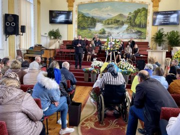 За день до 34-річчя: у Нововолинську поховали Героя Степана Локшина