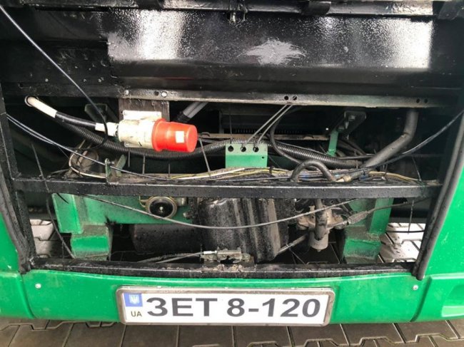 У луцькому сервісному центрі МВС вперше зареєстрували електробус. ФОТО