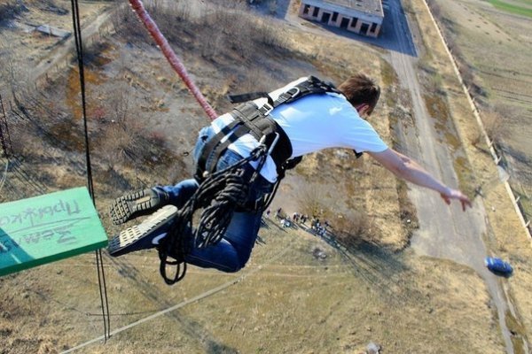 Як у Луцьку «літали» джампери. ФОТО