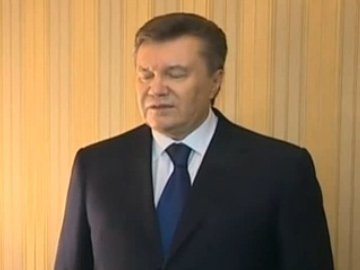 Янукович знайшовся і розповідає про фашизм. ВІДЕО