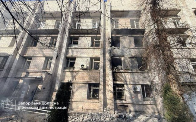 Війська рф вдарили по пологовому будинку у Запоріжжі